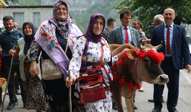 Trabzon'da "Bahar, Göç, Kültür ve Sanat Festivali" düzenlendi