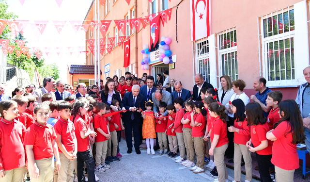 Gölçayır İlkokulu’nda “Şampiyon Melekler” Adına Anlamlı Kütüphane Açılışı