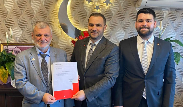Saadet Partisi Trabzon'da görev değişimi!