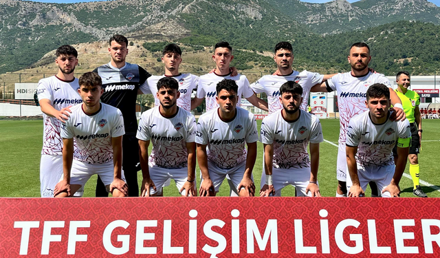 KCT 1461 Trabzon FK U19 Türkiye finallerine galibiyetle başladı