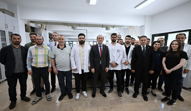 KTÜ Mühendislik Fakültesinde Bir İlk: Önlük Giyme Töreni Düzenlendi