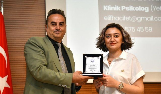Ortahisar Belediyesi'nden velilere sınav kaygısı semineri!