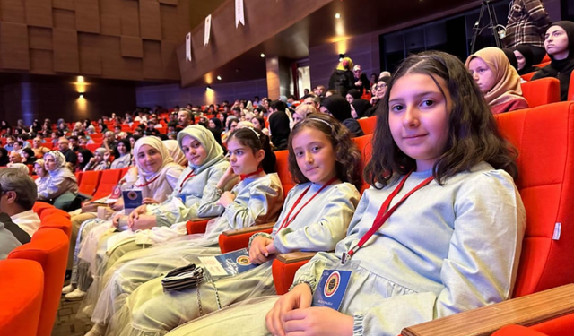 Trabzon Kız İmam Hatip’ten Arapça’da Türkiye Derecesi!