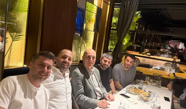 TSİAD Yönetim Kurulu İstanbul’da İktisatçı-Yazar Mahfi Eğilmez ile buluştu