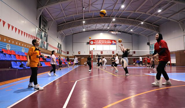 Trabzon'da Akçaabat Belediyesi'nden yaza spor ve sanatla güçlü başlangıç!