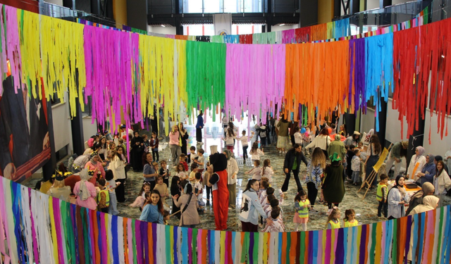Trabzon'da kampüs, karnaval alanına döndü