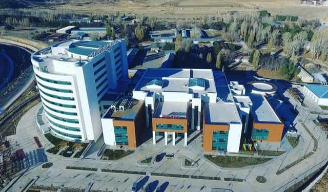 Bayburt Devlet Hastanesi’nde mayıs ayında muayene edilenlerin sayısı 50 bine yaklaştı