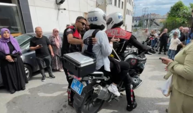 Trabzon'da LGS'ye geç kalan öğrencileri polisler yetiştirdi