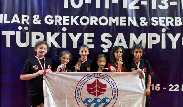 Trabzon Büyükşehir sporcuları gururlandırdı