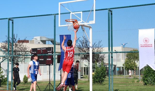 “Sokaklar Bizim” 3x3 Basketbol Bölge Şampiyonası!