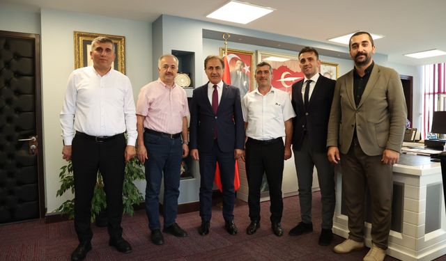 Memur-Sen Trabzon İl Başkanlığından Gençlik Spor İl Müdürüne ziyaret!