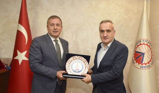 Trabzon Kent Konseyi’nden TTSO’ya teşekkür plaketi