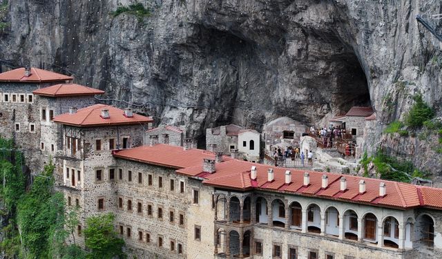Sümela Manastırı yılın ilk yarısında 151 bin 315 ziyaretçiyi ağırladı!