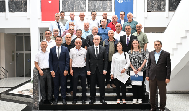KTÜ’de emeklilere vefa töreni