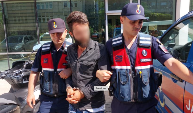 Husumetlisini vurmak isterken yanındaki 2 kişiyi yaraladı, özür diledi