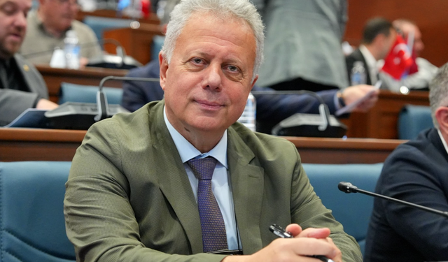 Cüneyt Zorlu’dan sert tepki: “Bu acıya konser yakışmaz”