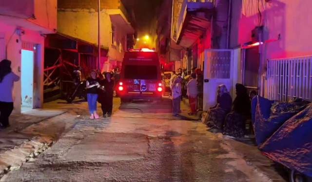 Samsun'da 3 katlı bina alev aldı
