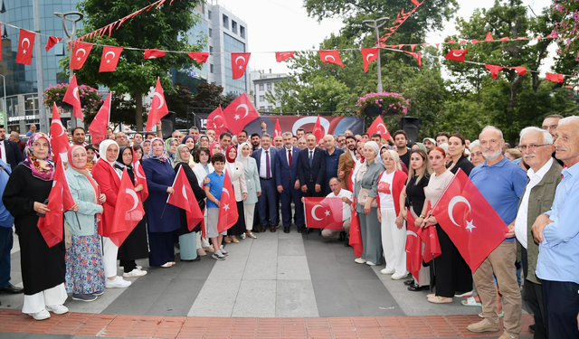 AK Parti’den 15 Temmuz Fotoğraf Sergisi