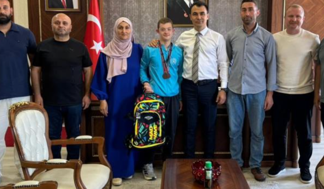 Özel sporcu minik Miraç, Rize’ye Türkiye 3.’lüğü getirdi
