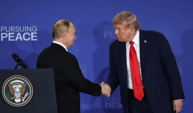 Trump-Putin zirvesinden sonra ilk açıklama: Anlaşma yok ama umut var