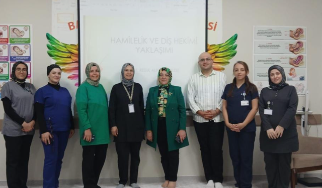 Bayburt'ta anne adaylarına ağız ve diş sağlığı eğitimi veriliyor