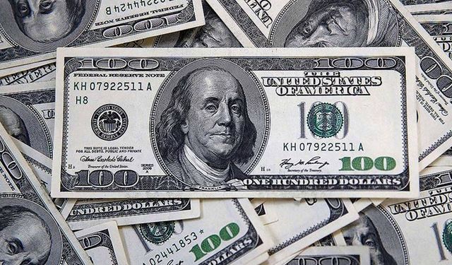 Dünyada değer kaybeden dolar, Türkiye’de rekor kırdı