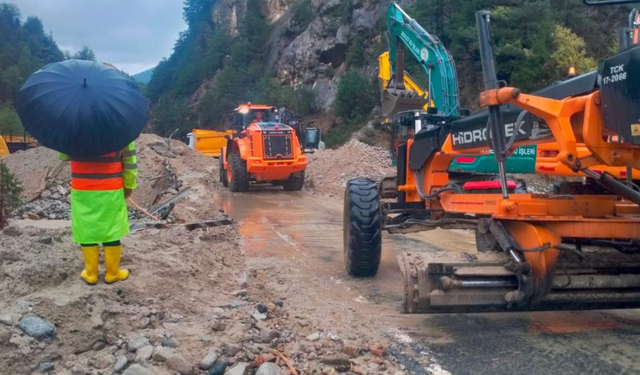 Rize-Erzurum kara yolu ulaşıma açıldı