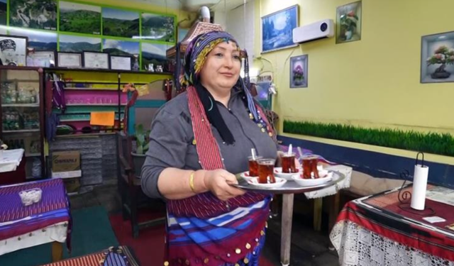 Giresun’da tatil için geldiği yaylada çay ocağı açtı