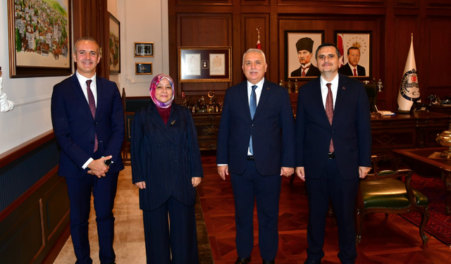 Vali Aziz Yıldırım, Aile ve Sosyal Hizmetler Bakanlığı ve Askeri Yetkilileri Kabul Etti