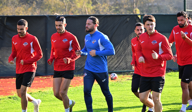 KCT 1461 Trabzon FK'da Arnavutköy Belediye Spor maçı hazırlıkları devam ediyor