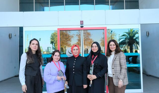 AK Parti Trabzon İl Kadın Kolları hastanede ziyarette bulundu!