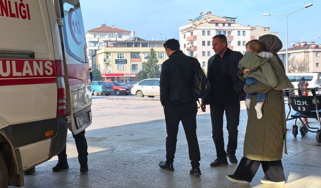 Bebeğin akciğerine fıstık kaçtı