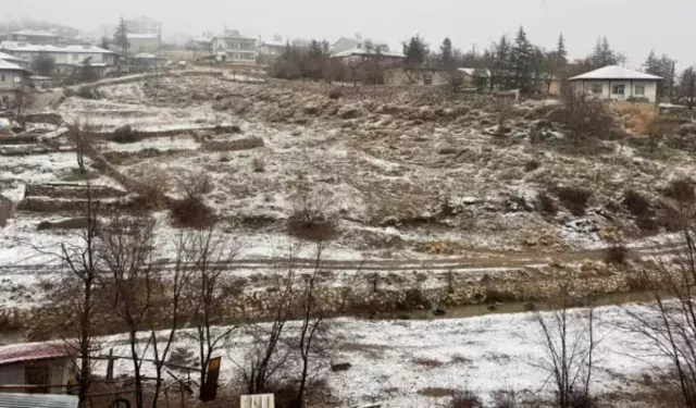 Adana’nın yüksek kesimlerine kar yağdı