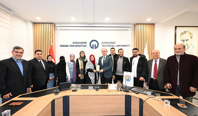 Filistinli öğrencilerden KTÜ rektörüne ziyaret