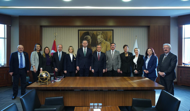 Yomra Belediyesi ile Beylikdüzü Belediyesi Arasında Kardeş Belediye Protokolü İmzalandı