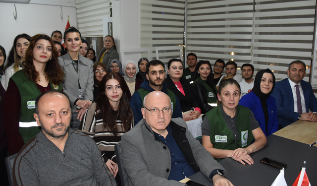 Trabzon'da 5 Aralık Dünya Gönüllüler Günü'nde Yeşilay gönüllüleri bir araya geldi!