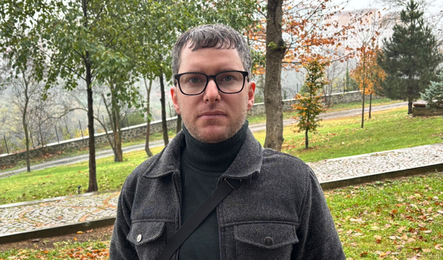 22 depremden 18’ini bildi... Özat'tan önemli açıklamalar