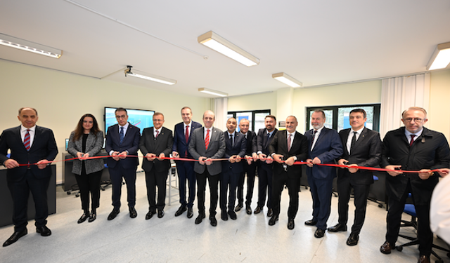 KTÜ Sürmene Deniz Bilimleri Fakültesi'nde, yeni simülatörler hizmete açıldı