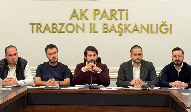 AK Parti Trabzon'dan flaş cevap! "Yetkiyi size kim verdi?"