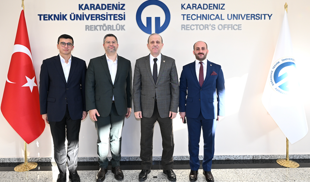 Türkiye Teknoloji Takımı üyelerinden KTÜ rektörüne ziyaret