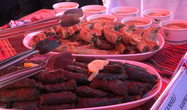 Rize'de Hamsi Festivali'nin gözdesi ‘Hamsili su böreği ve hamsili döner' oldu