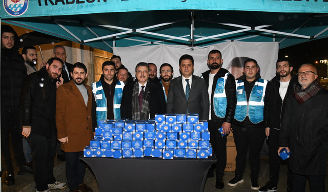 Başkan Genç'ten kandil simidi ikramı