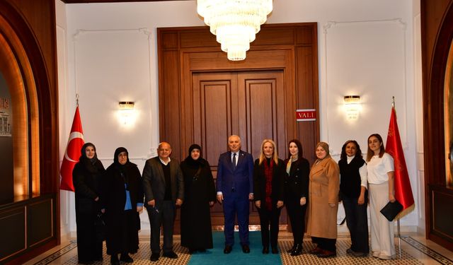 Vali Yıldırım Lösemi ve Engelli Gönüllüleri Derneğini kabul etti