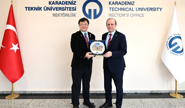 Tayvanlı Akademisyenden KTÜ’ye ziyaret