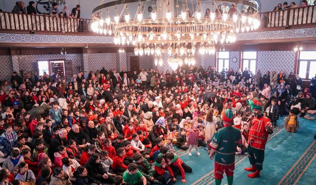 Trabzon'da camiler çocuklarla şenlendi!