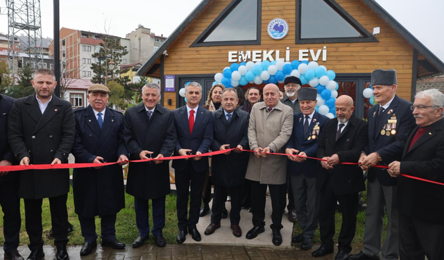 Yomra Belediyesi Emekli Evi hizmete açıldı!