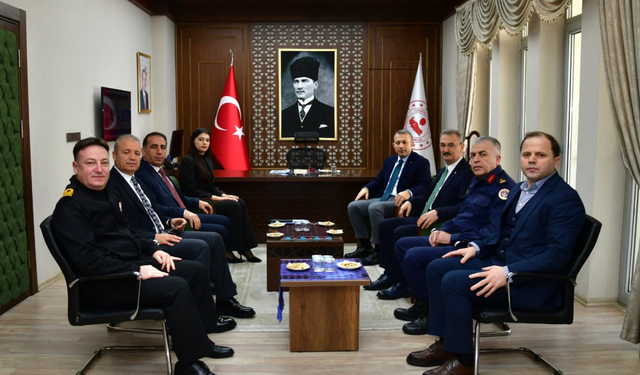 Vali Şahin, Şalpazarı Kaymakamlığı’nı ziyaret etti