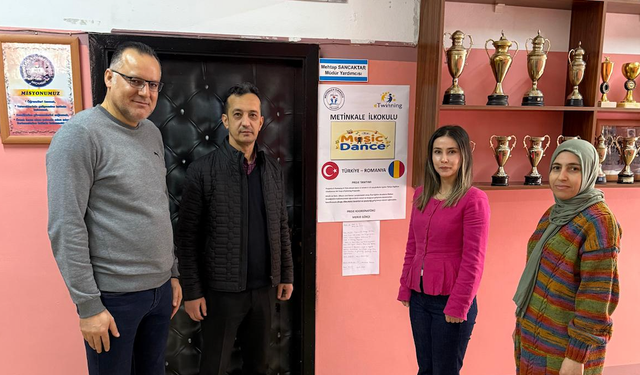 Dans ederek öğrenecekler!