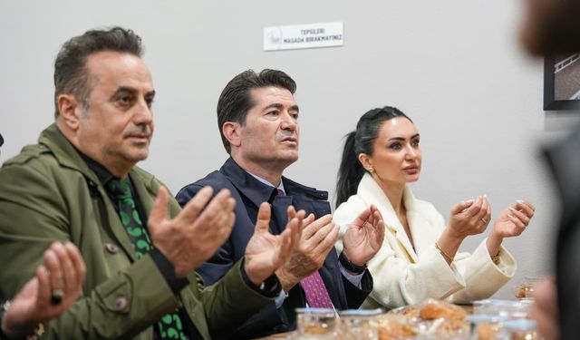 Başkan Kaya, iftarı kent lokantasında yaptı!