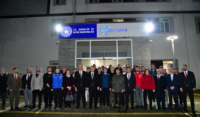 Vali Şahin, GSB Yurdunda Öğrencilerle İftarda Buluştu